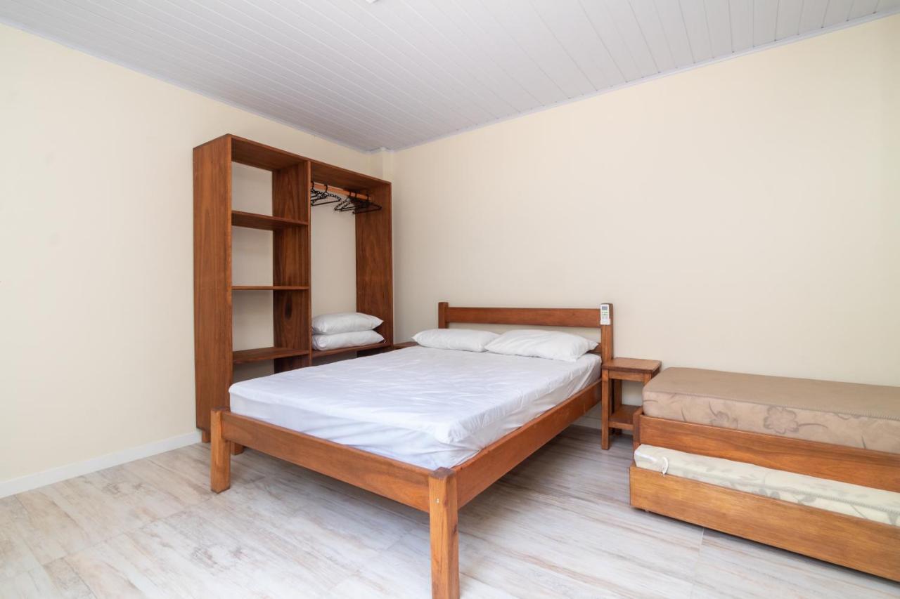 Casa Frank Com Piscina Em Mariscal Villa Бомбиняс Екстериор снимка